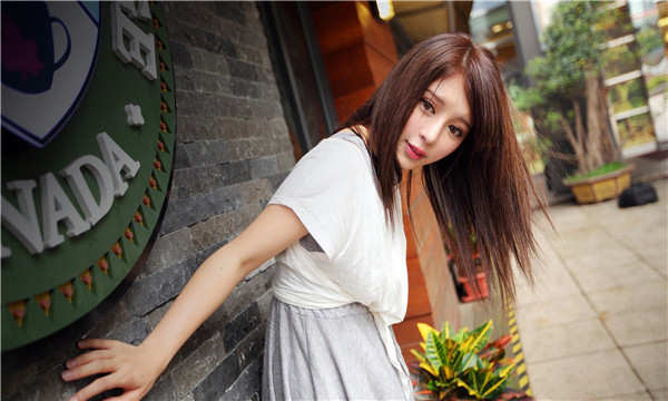 新县想找一个女性生孩子给报酬-｛找个女人生孩子多少钱｝